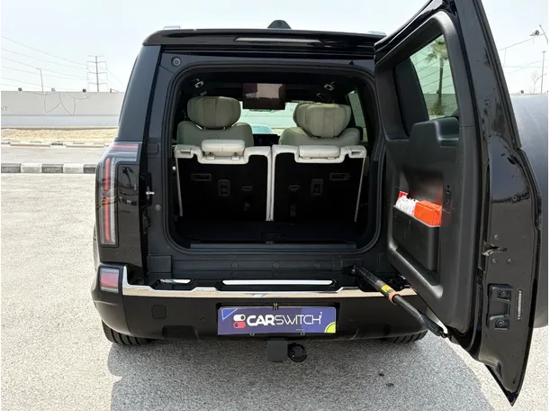 Car image 28