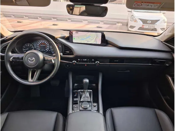 Car image 15