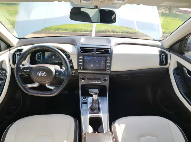 Car image 23
