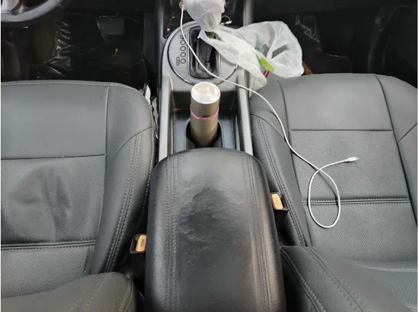 Car image 21