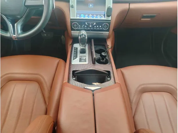 Car image 22
