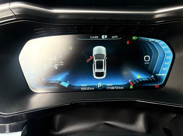 Car image 21