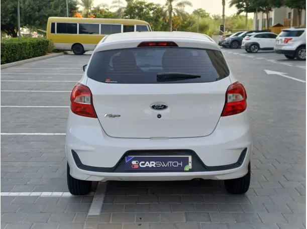 Car image 6