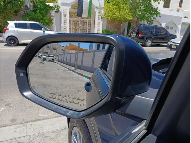 Car image 21