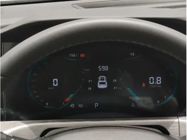 Car image 24