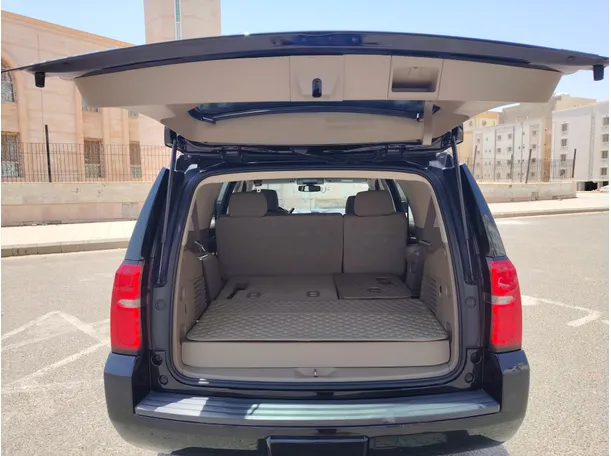Car image 21
