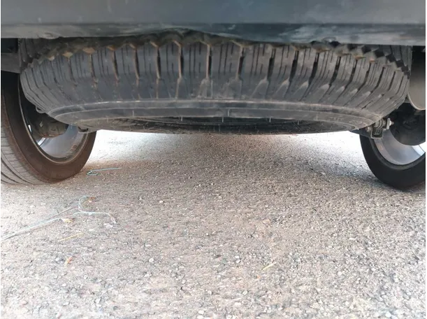 Car image 46