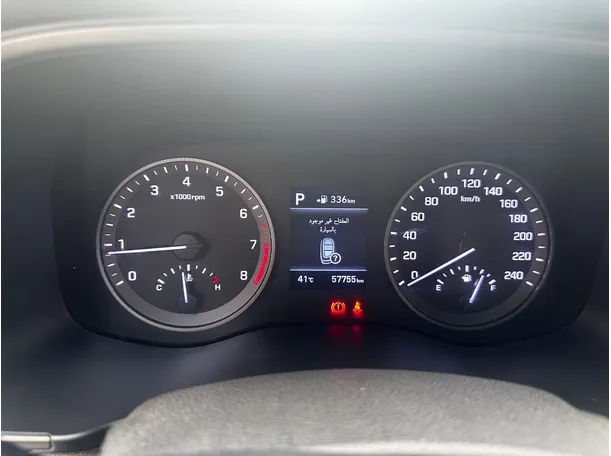 Car image 21