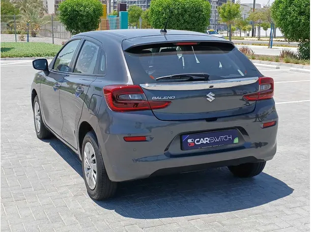 Car image 7