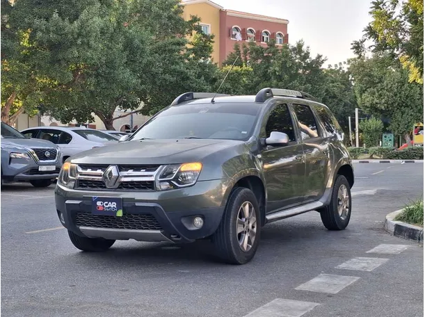 2016 رينو داستر في الإمارات