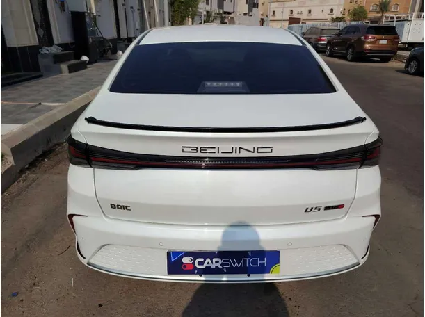 Car image 6