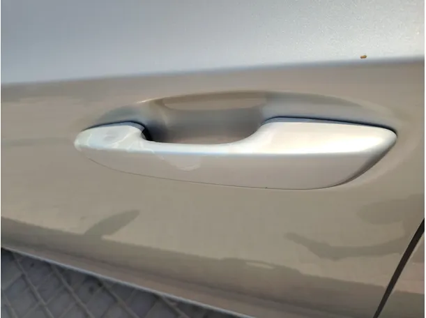 Car image 31