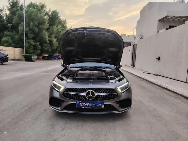 Car image 32