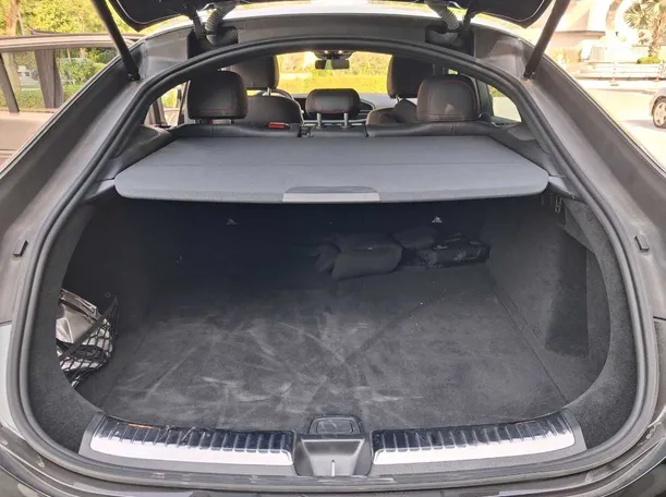 Car image 21