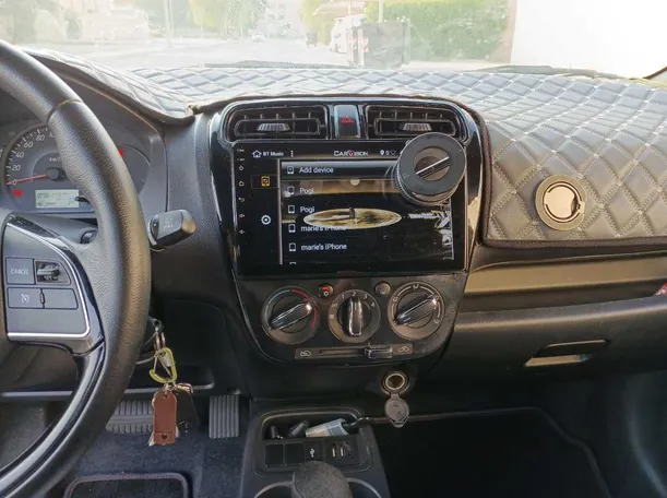 Car image 16