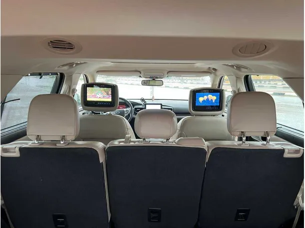 Car image 31
