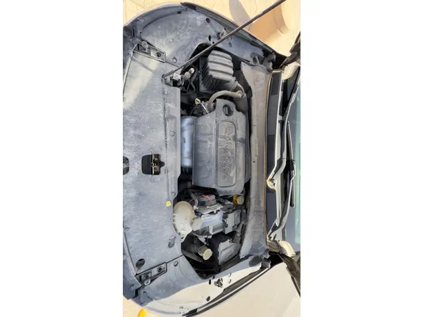 Car image 24