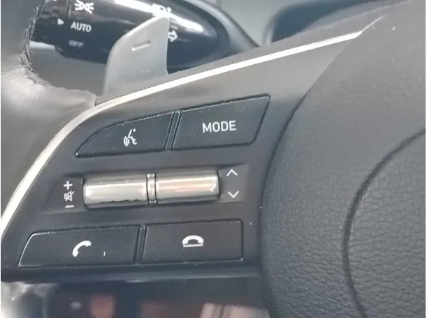 Car image 28