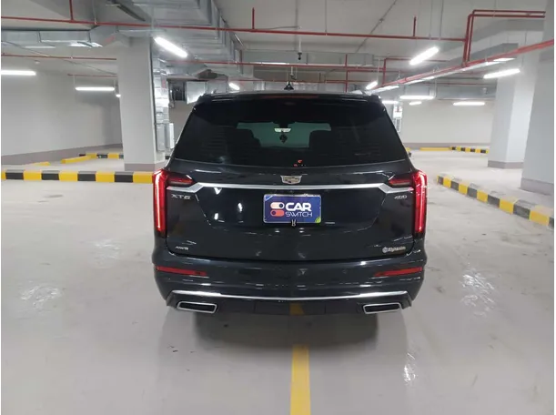 Car image 6