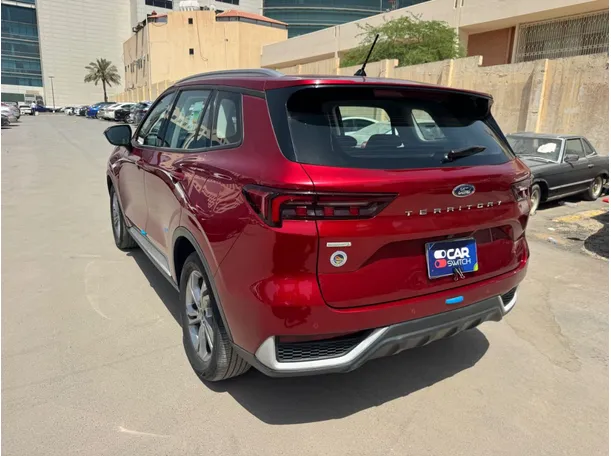 Car image 7
