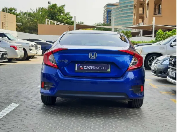 Car image 6
