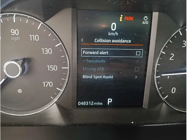 Car image 21