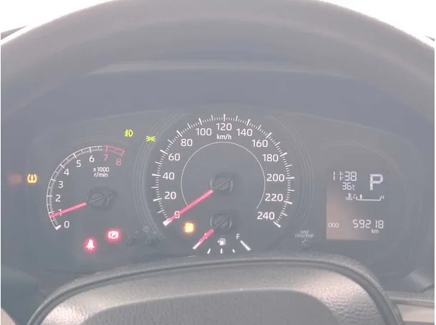 Car image 25