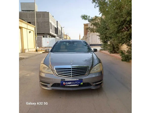 Car image 34