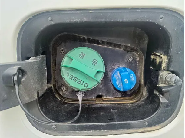 Car image 32