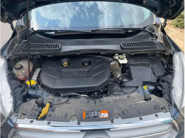Car image 25