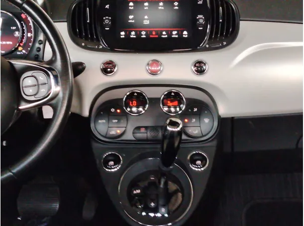 Car image 15