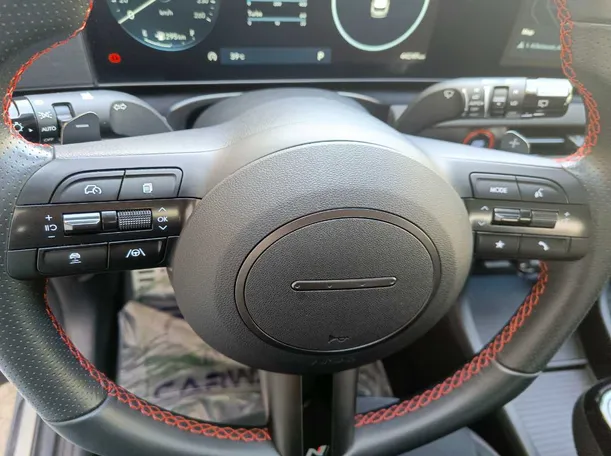 Car image 25