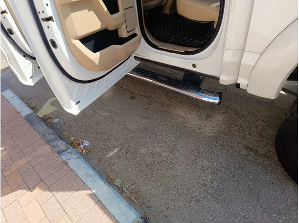 Car image 29