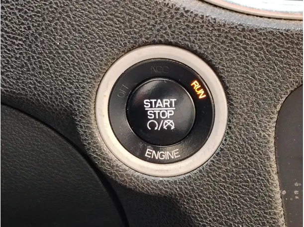 Car image 27