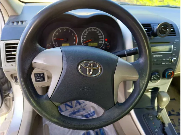 Car image 27