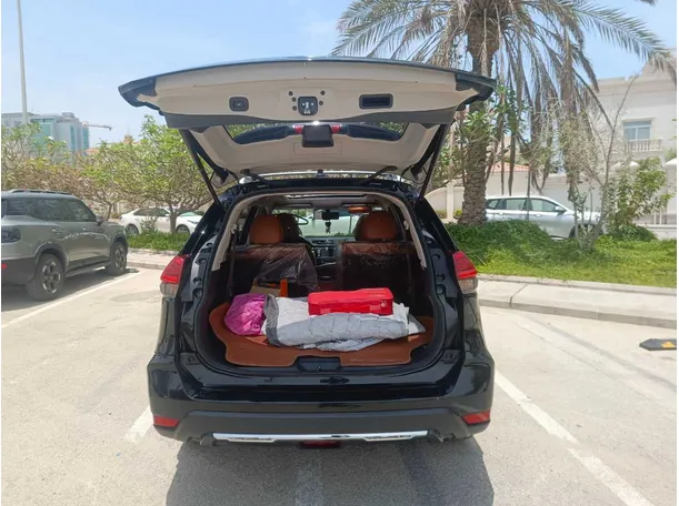 Car image 28