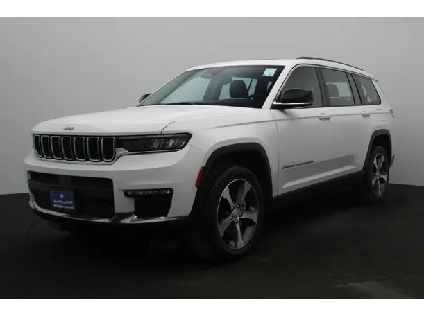 2023 Jeep Grand Cherokee in Dubai