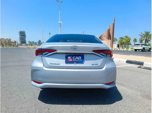 Car image 6