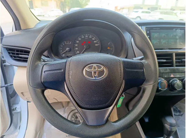 Car image 22