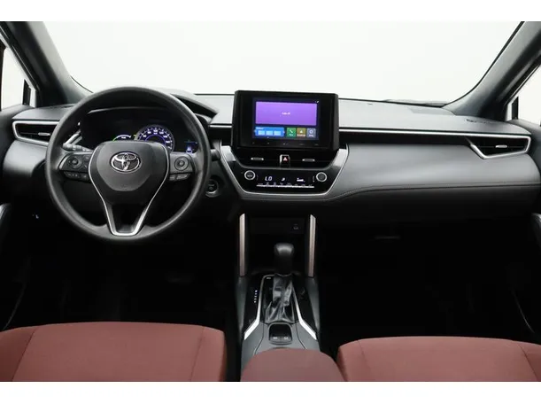 Car image 14