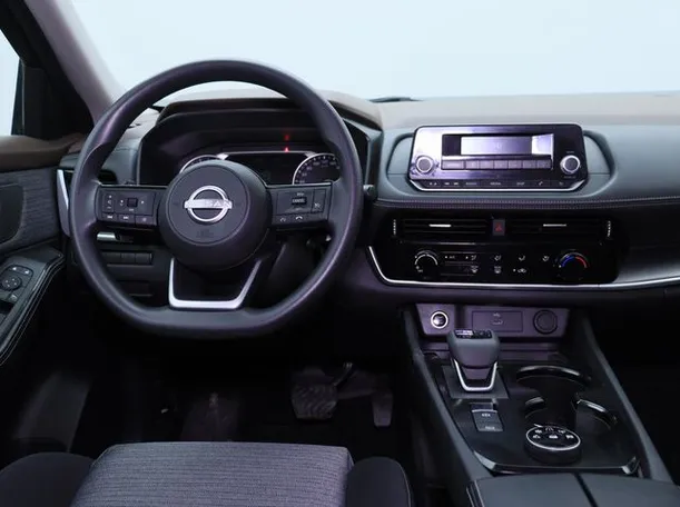 Car image 15
