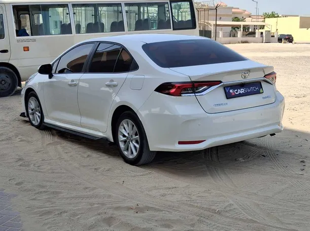 Car image 7
