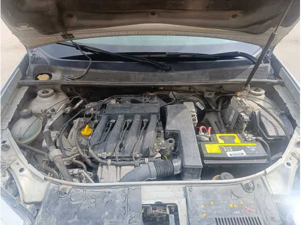 Car image 27