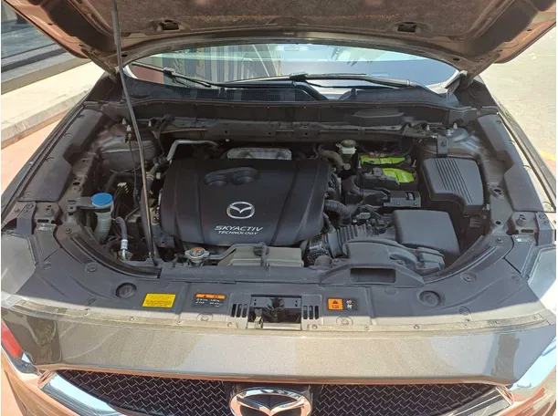 Car image 21