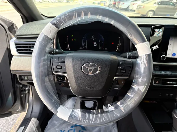 Car image 22