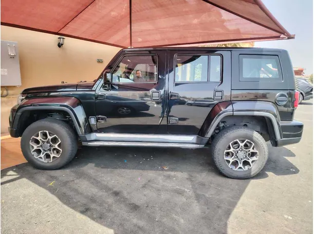 Car image 8