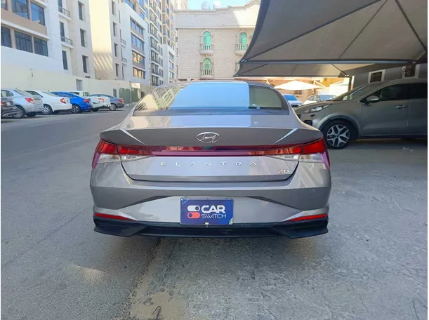 Car image 6