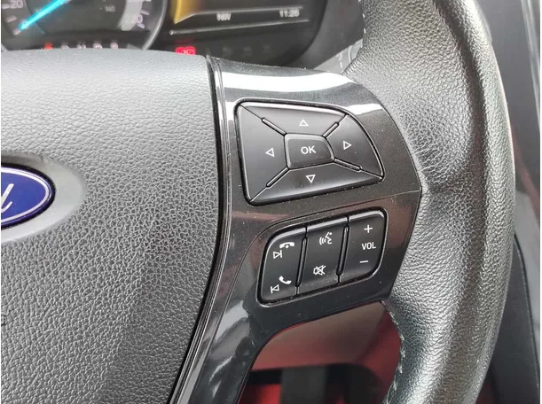 Car image 27