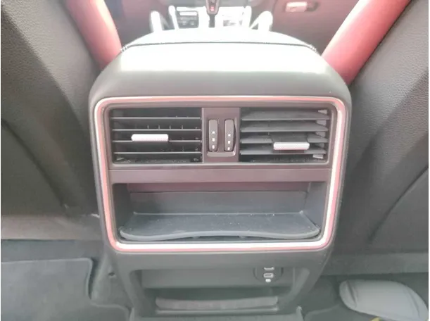 Car image 42