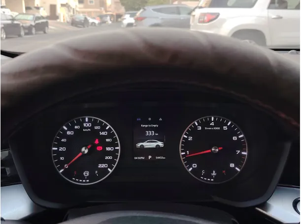 Car image 24